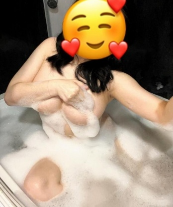 Иннака, 24 года, 3 размер груди